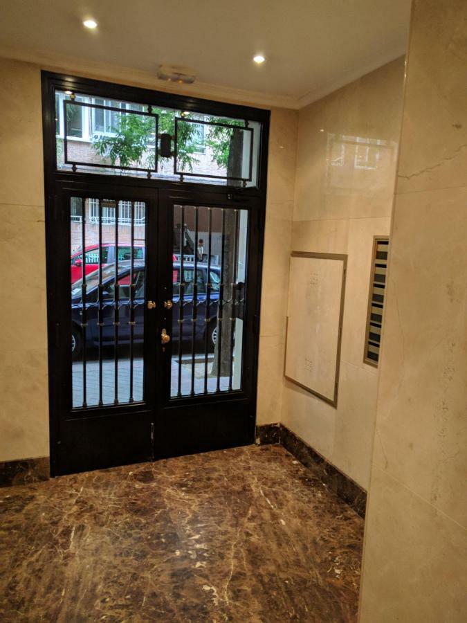 Апартаменты Gran Apartamento Cerca De Atocha Мадрид Экстерьер фото